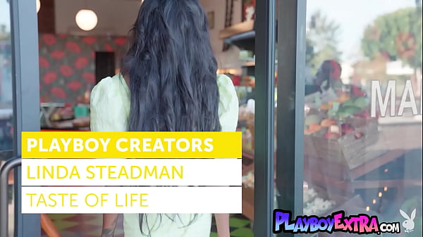 Image Hot ebony babe Linda Steadman reveals her juicy fruits at grocery store