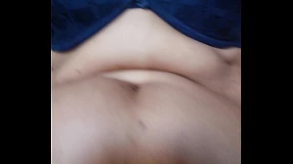 Image Teresa si masturba e mi fa una sega prendendo lo sperma in bocca