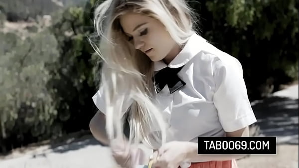 Image Blonde teen slut Kyle Mason only takes anally to keep her virginity