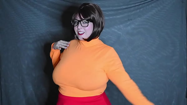 Image Velma Striptease