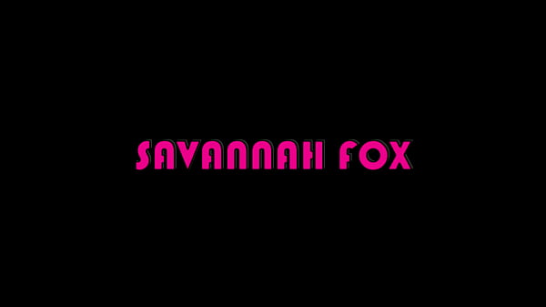 Image Brunette Savannah Fox Gets Creampied in Her Wet Squirting Pussy