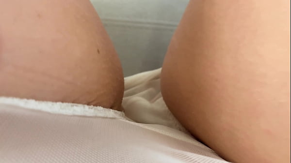 Image I jerk off my creamy pussy with wet panties and cum loudly
