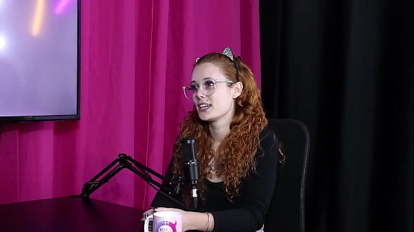Image O padastro descobriu o que ela faz na alta do xvideos, come&ccedil_ou a fazer atendimento presencial e encontrou um pau estranho - Dracaryssg (SHEER/RED)