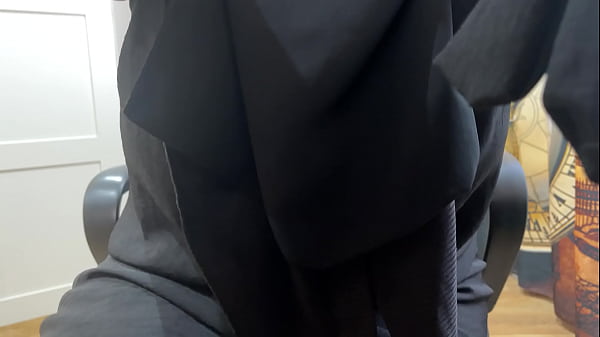 Image teen in stockings has a throbbing orgasm