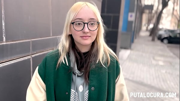 Image PutaLocura - Pillada de Torbe a friki rubia EmeJota y se la folla