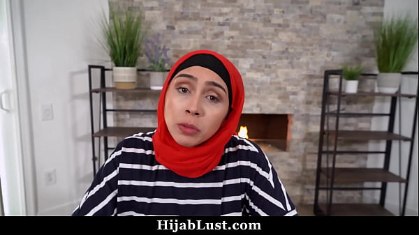 Image Hijab Stepmommy Learns How To Pleasure - Hijablust