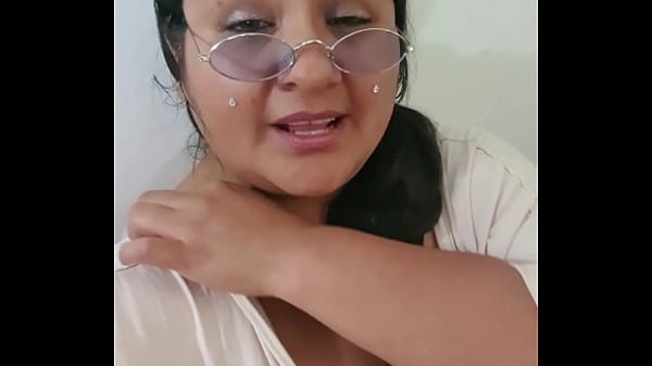 Image Selfie swallow