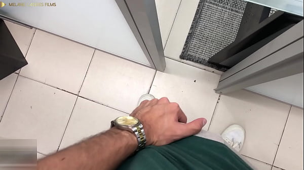 Image ti4 cachonda le gusta limpiar desnuda - porno en espa&ntilde_ol