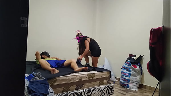 Image PERDIENDO LA VERGUENZA!! TUVE SEXO CON EL MARIDO DE MI MEJOR AMIGA. TODO ESTO LO HICE CUANDO ELLA SALIO A COMPRAR AL SUPERMERCADO. PORNO REAL CASERO
