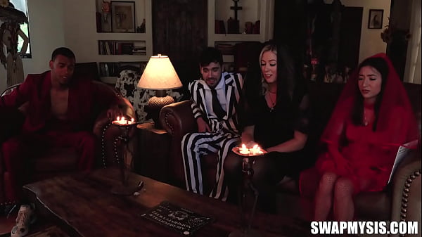 Image The Haunted House of Swap River Lynn , Amber Summer , Nade Nasty , Lawson Jones