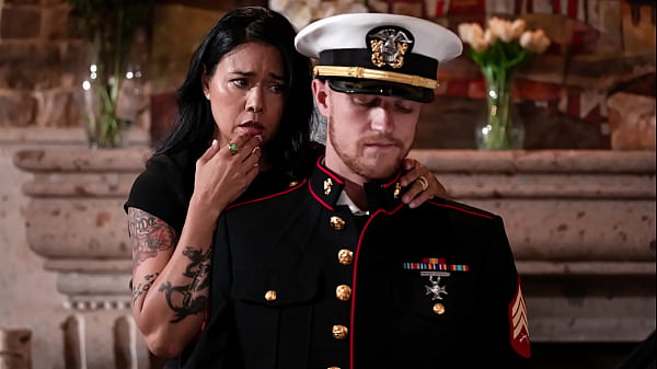 Image Familys Final Salute Dana Vespoli, Oliver Flynn