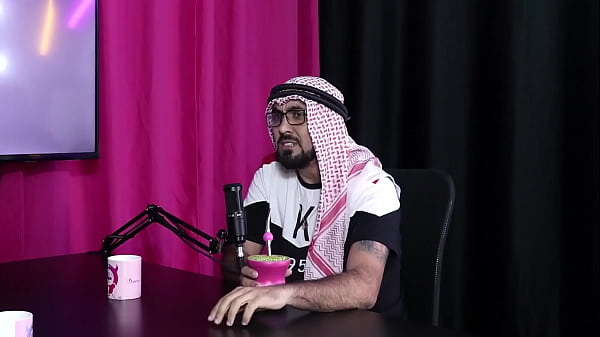 Image Est&aacute_ na putaria desde os dezoito anos e &eacute_ casado com uma acompanhante, e a pandemia fez ele mudar do bitcoin para a safadeza - Elquer Carlos (SHEER/RED)