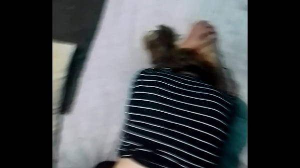 Image Mi novio me la mete de perrito en la cama grande