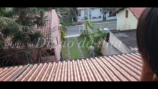 Image Fudi a mulher do meu amigo enquanto ele cortava a grama