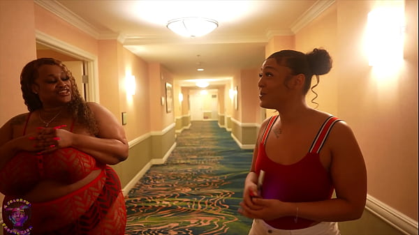 Image Prettyyasspai & Jada Lanae Seduce Gibby The Clown At The MGM Signature In Las Vegas