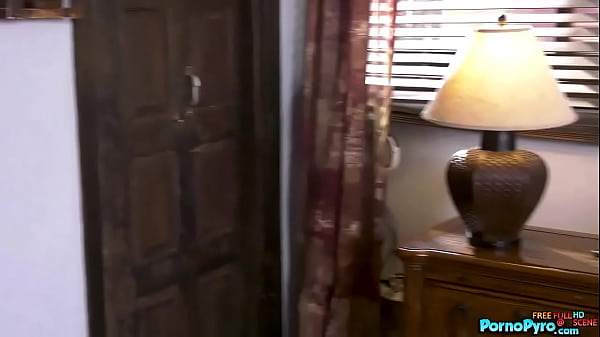 Image Puta Milf Wife Rayveness Fucks Black Male While Stepson Watches