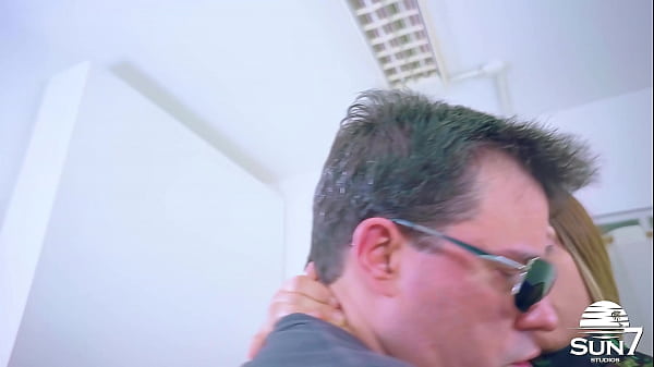 Image Loira safada que ama dar o rabo - Barbara Alves