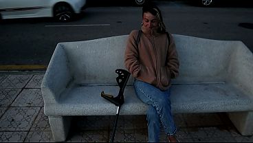 Image This girl invites me to her van to have sex