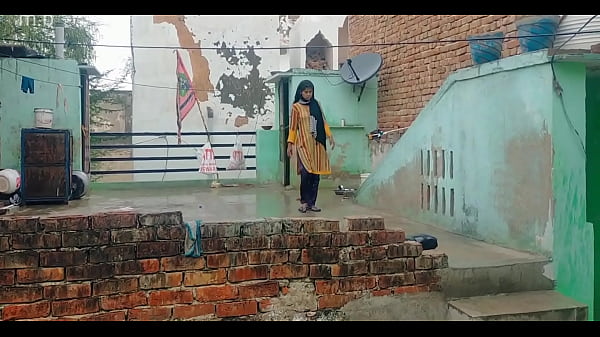 Image Young Girl Came To Ask For Help In Rainy Season and full chudai Hindi Audio