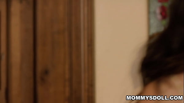 Image The strap-on lesbian sex action in this scene was pretty fucking awesome! Jennifer White is looking gorgeous as usual, and damn those tits of hers are just perfect!