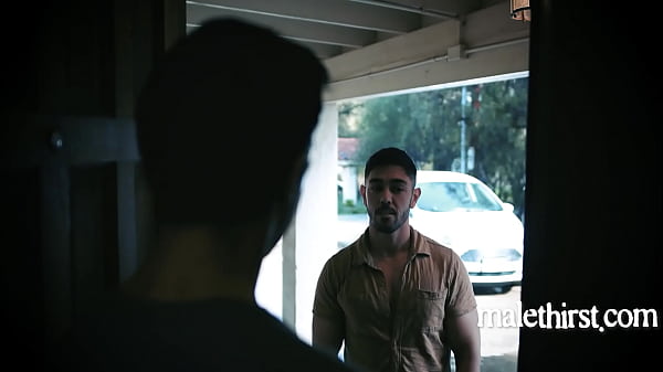 Image Straight Guys Meet Up IRL To Test If They're Actually Into It