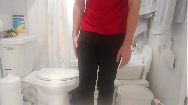 Image młody wali konia pod prysznicem jerking off horny