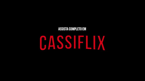 Image Ele pegou a mam&atilde_e noel se masturbando,  fez ela gozar gostoso! Assista completo no cassiflix