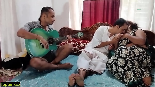 Image Indian Village Wife fucking Infront of Husband! Viral Sex