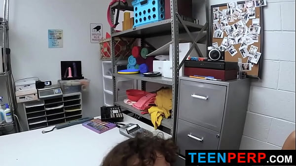 Image Mia Kay and Naudia Nala Get Caught Shoplifting - Teenperp