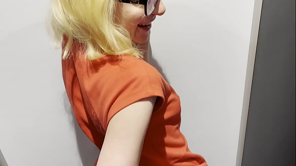 Image Rough sex with random girl at the public toilet for money teaser
