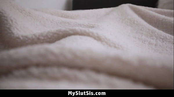 Image Busty Stepsister Wants to Have Sex with Her Stepbrother to Teach His Girlfriend a Lesson - Myslutsis