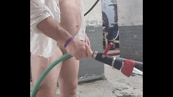 Image Plump juicy butt horny str8 anal