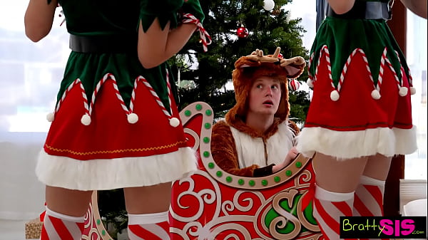 Image Santa's Perfect Helpers Xxlayna Marie & Jill Kassidy Help Milk Stepbro Rudolph's Dick - S30:E1