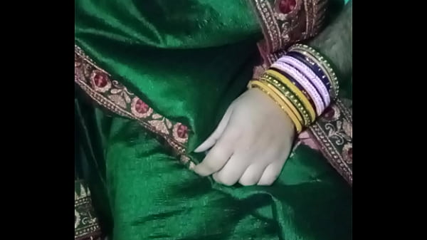 Image Indian Gay Crossdresser Gaurisissy wearing the Green Saree xxx and feeling sexy