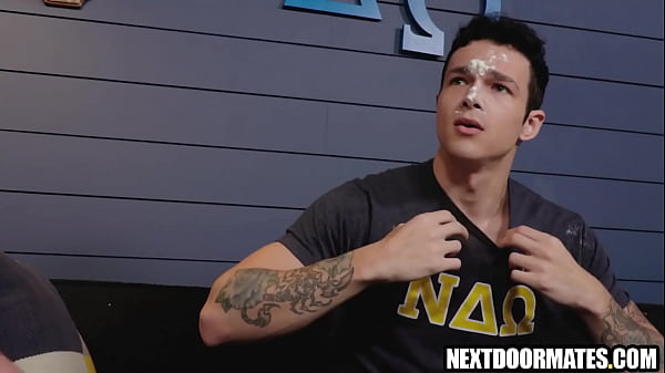 Image boy sucks huge cock to get into fraternity