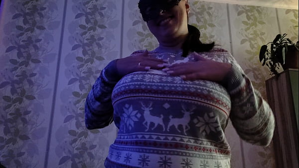 Image Christmas game with busty next door girl