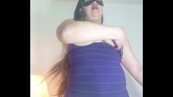 Image Esposa Puta Latina Se Masturba Para Los Amigos De Su Marido