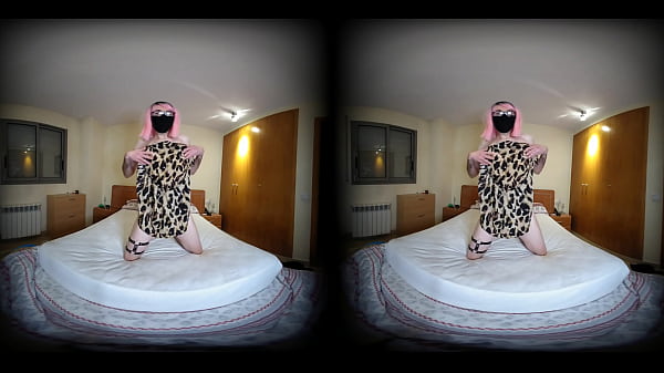 Image Sissy crossdresser on her bedroom after a long day at work [3D VR180]