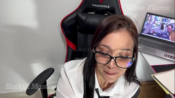 Image Pediu ajuda pro professor e sentou gostoso pra ganhar nota 10