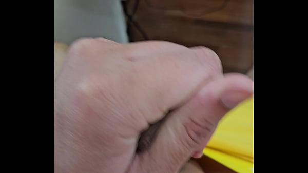 Image MINHA NOVA CUECA AMARELA
