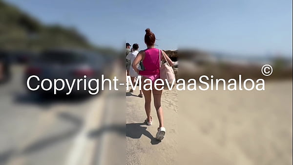Image Maevaa Sinaloa - Je me fais jouir dans la chatte dans les toilettes public d'une plage priv&eacute_e