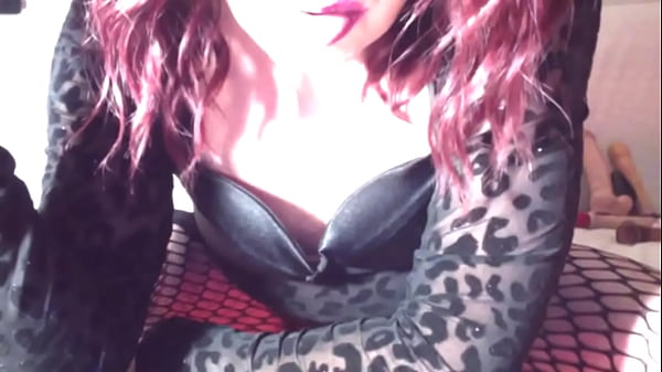 Image Maddalena Crossdresser Smoking Masturbation Cum