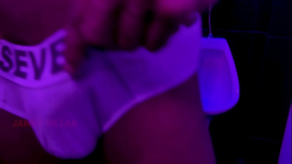 Image Foda brutal com dois Pauzudos - DP, Fisting e Mijada - Trailer