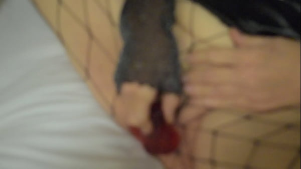 Image Playing with 2 dildos