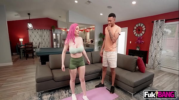 Image Lily Lou Her Big Boob Workout