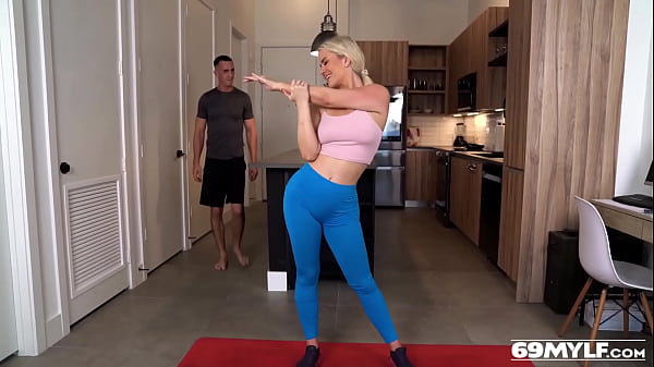 Image Slimthick Vic Her Traffic Stopping Exercise Routine