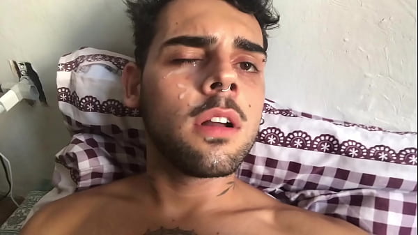 Image Lukinhas falando putaria ate gozar na boca