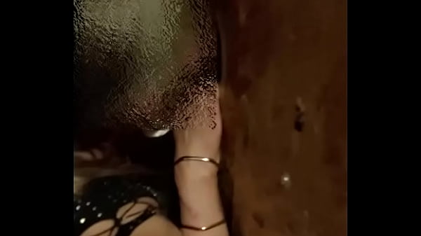 Image Sexo oral glory hole 1