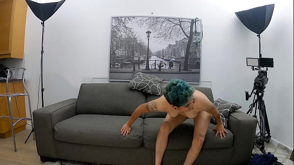 Image Queer Baby androgynous zoomer wants you to jerk off to them