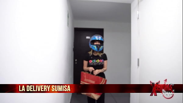 Image Joven repartidora sumisa es sometida por peruano morboso musculoso